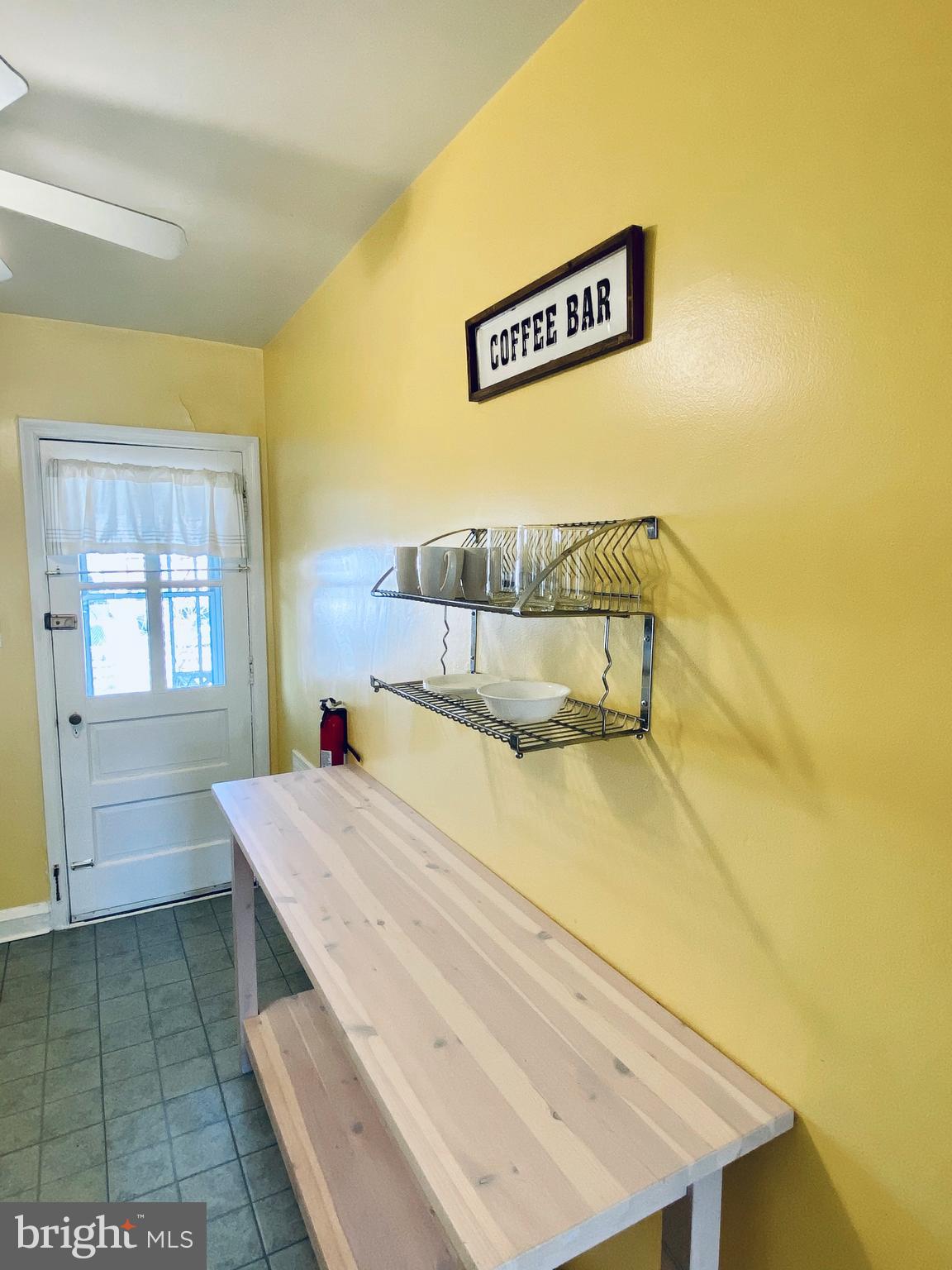 246 Ridge Avenue Towson, MD 21286 - Photo 5 of 28