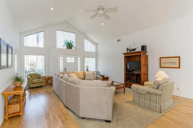 $25,000 | 7 Clay Pit Road, Remsenburg, NY 11960