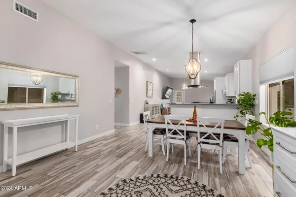 $2,500 | 2647 East Contention Mine Road, Phoenix, AZ 85032