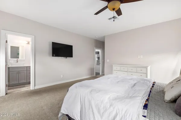 $2,500 | 2647 East Contention Mine Road, Phoenix, AZ 85032