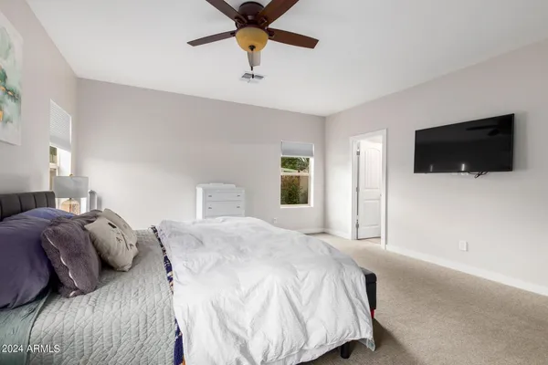 $2,500 | 2647 East Contention Mine Road, Phoenix, AZ 85032