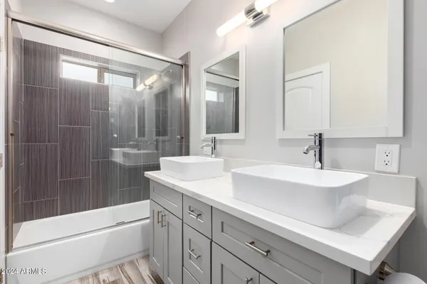 $2,500 | 2647 East Contention Mine Road, Phoenix, AZ 85032