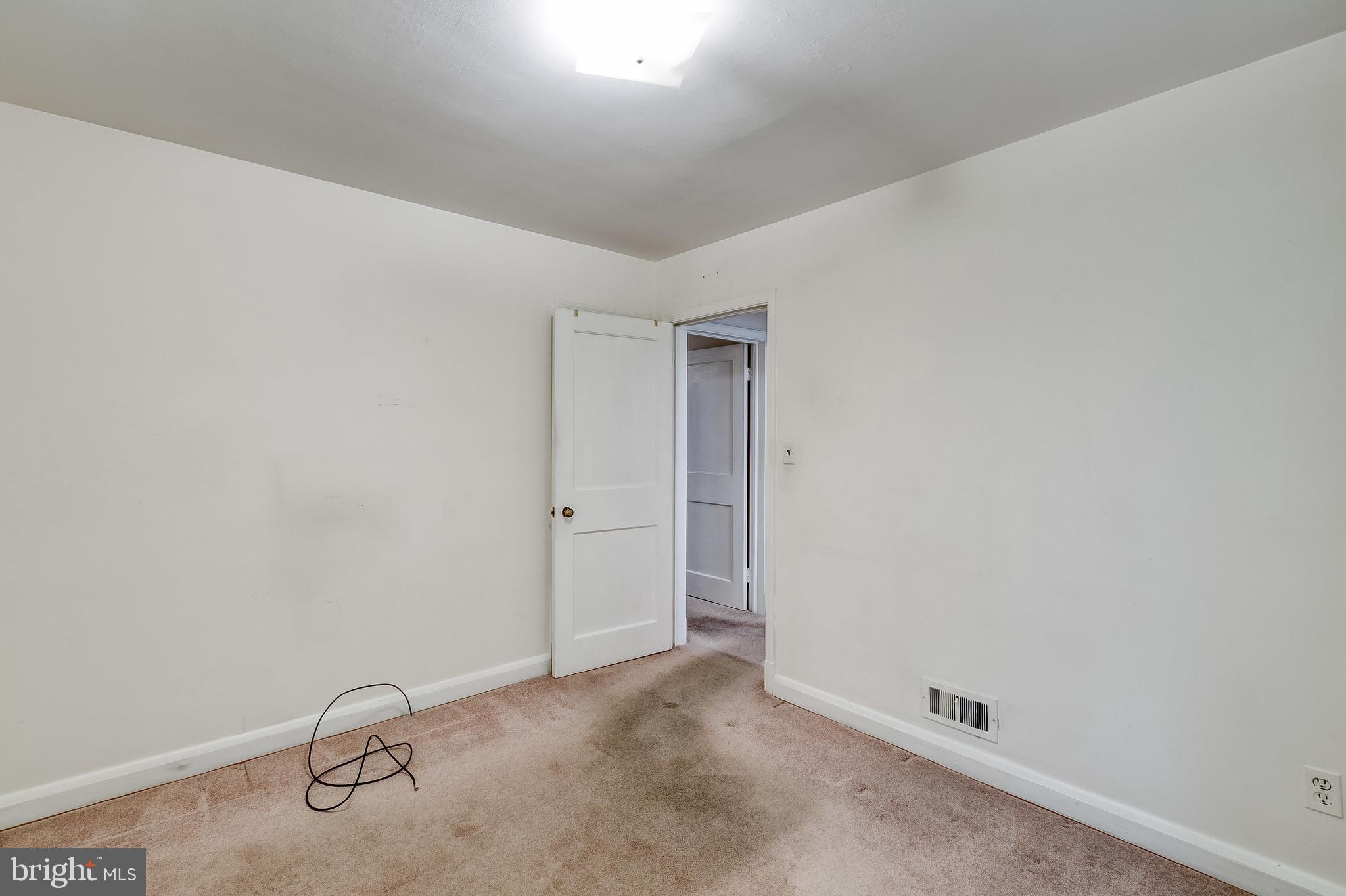 1822 Ellinwood Road Baltimore, MD 21237 - Photo 20 of 40 Gallery Image 20
