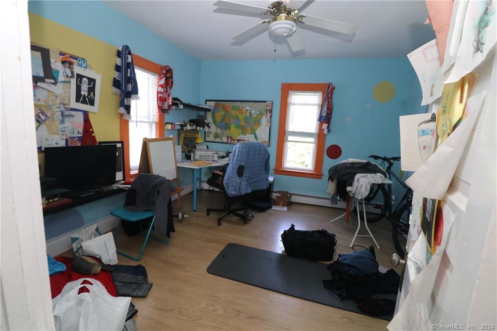 25 Clinton Street New Britain, CT 06053 - Photo 23 of 35