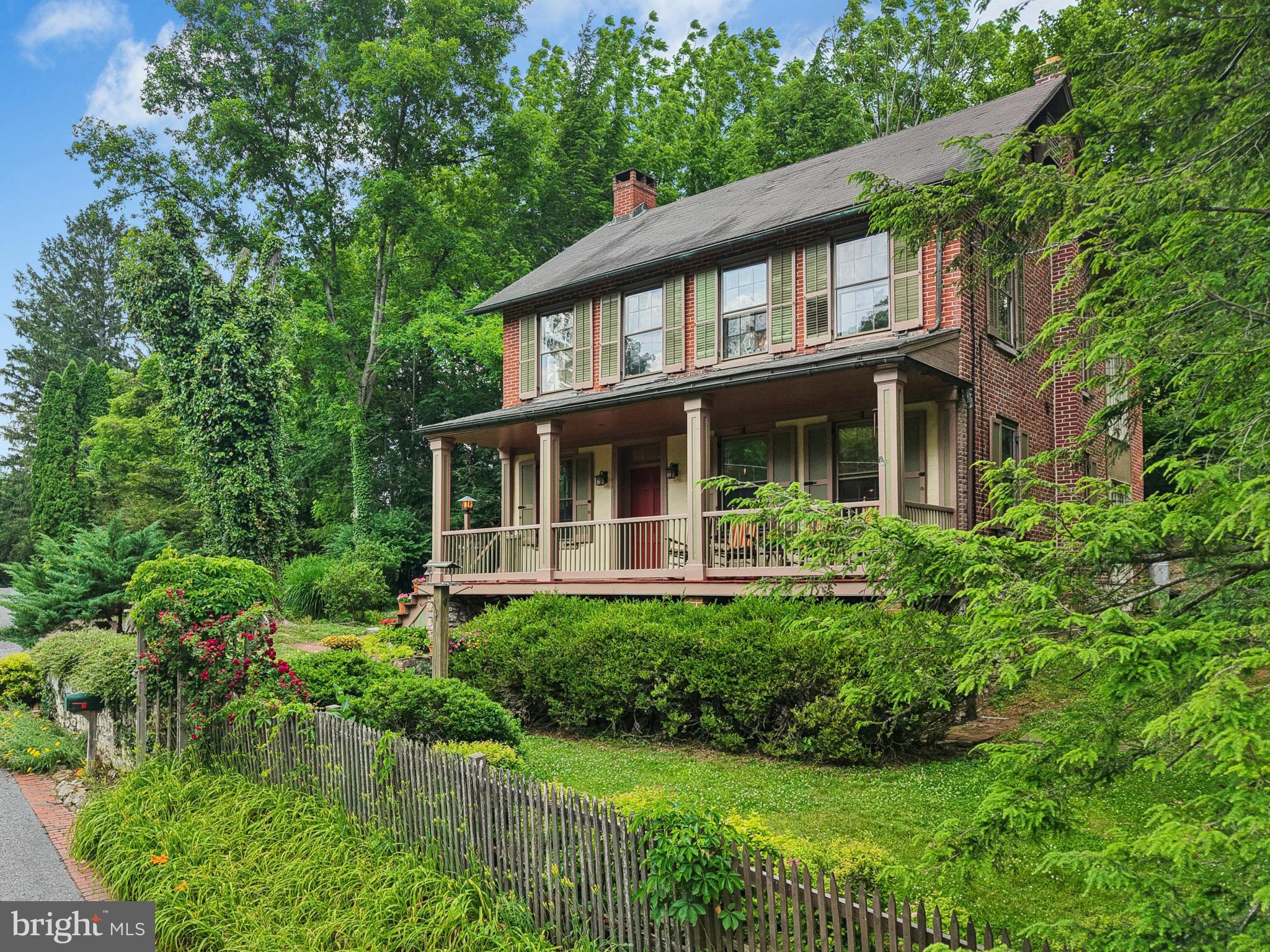 1867 Old Mill Road Bethlehem, PA 18015 - Photo 1 of 36
