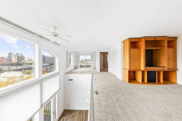 $499,900 | 1515 North Van Buren Street, Unit 513, Milwaukee, WI 53202