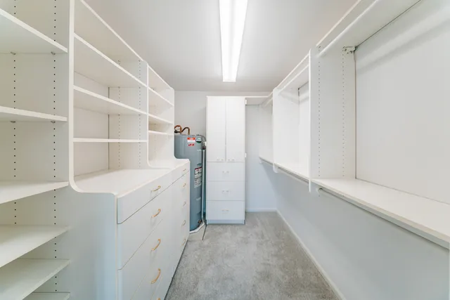 $499,900 | 1515 North Van Buren Street, Unit 513, Milwaukee, WI 53202