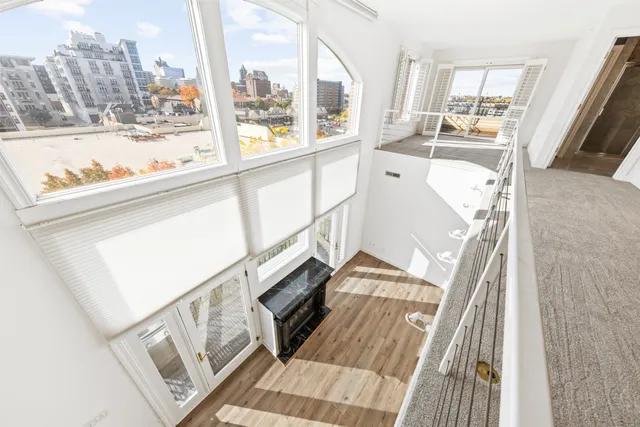 $499,900 | 1515 North Van Buren Street, Unit 513, Milwaukee, WI 53202