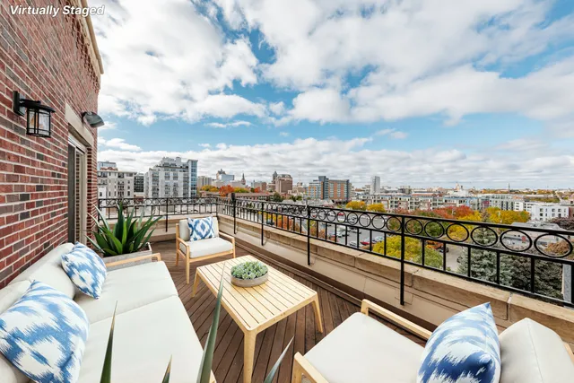 $499,900 | 1515 North Van Buren Street, Unit 513, Milwaukee, WI 53202