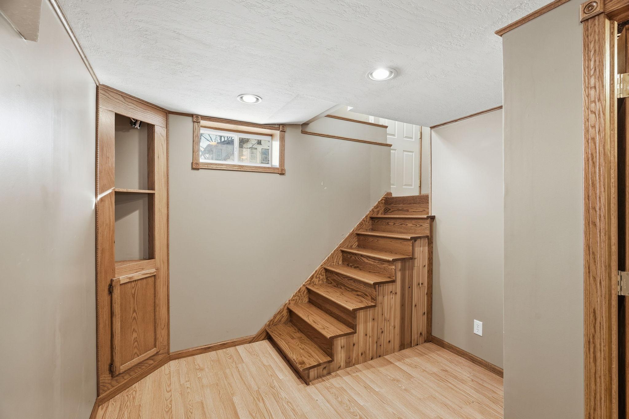 410 Division Street East Maple Lake, MN 55358 - Photo 29 of 39