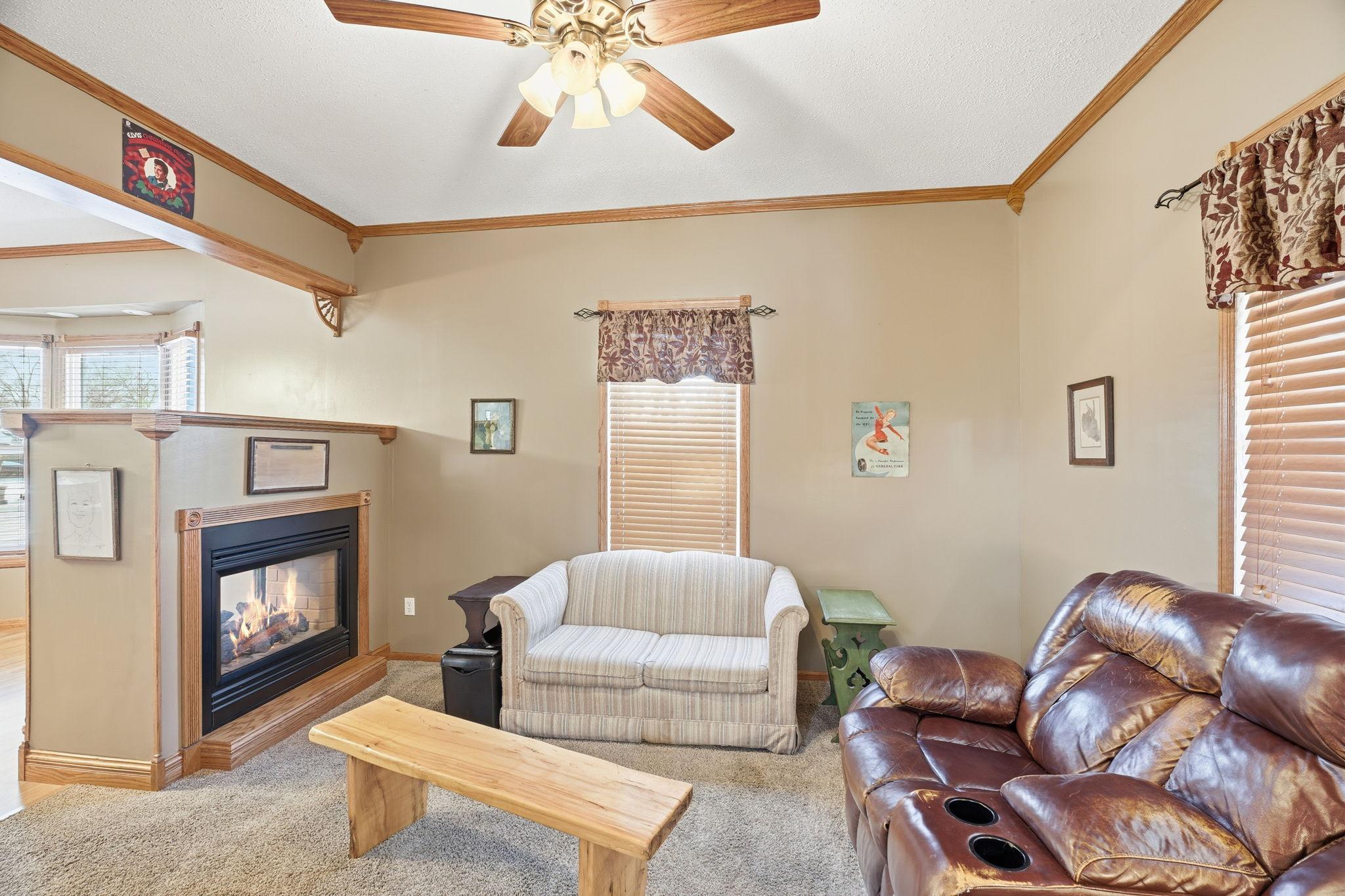 410 Division Street East Maple Lake, MN 55358 - Photo 8 of 39