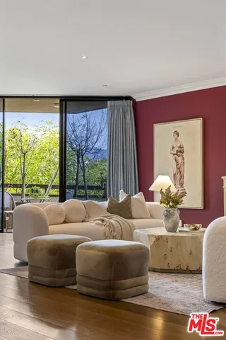 $8,995 | 300 North Swall Drive, Unit 305, Beverly Hills, CA 90211