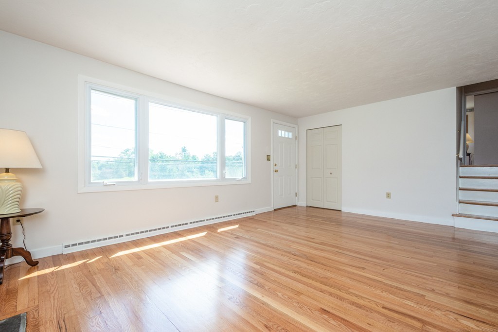 120 Concord Road Marlborough, MA 01752 - Photo 4 of 27 Gallery Image 4