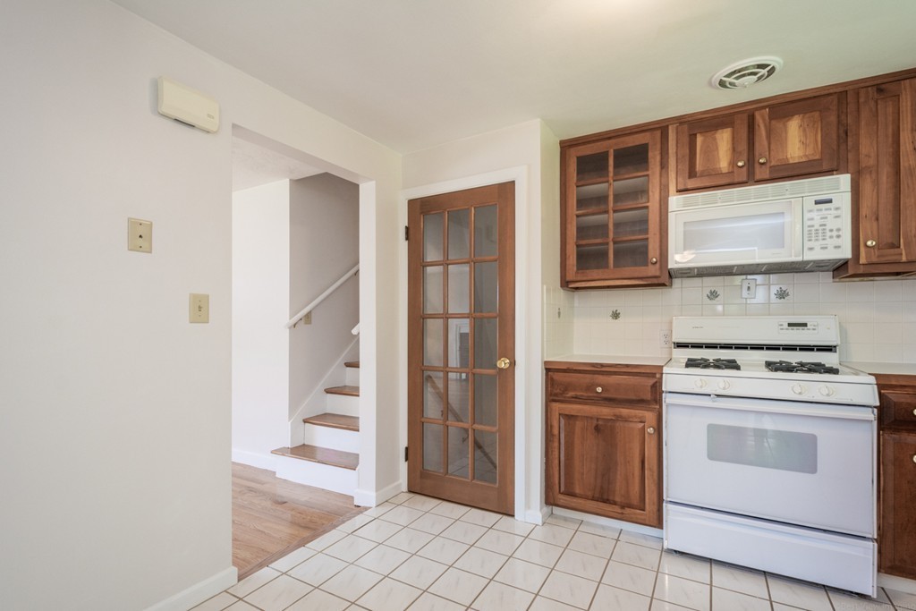 120 Concord Road Marlborough, MA 01752 - Photo 9 of 27 Gallery Image 9