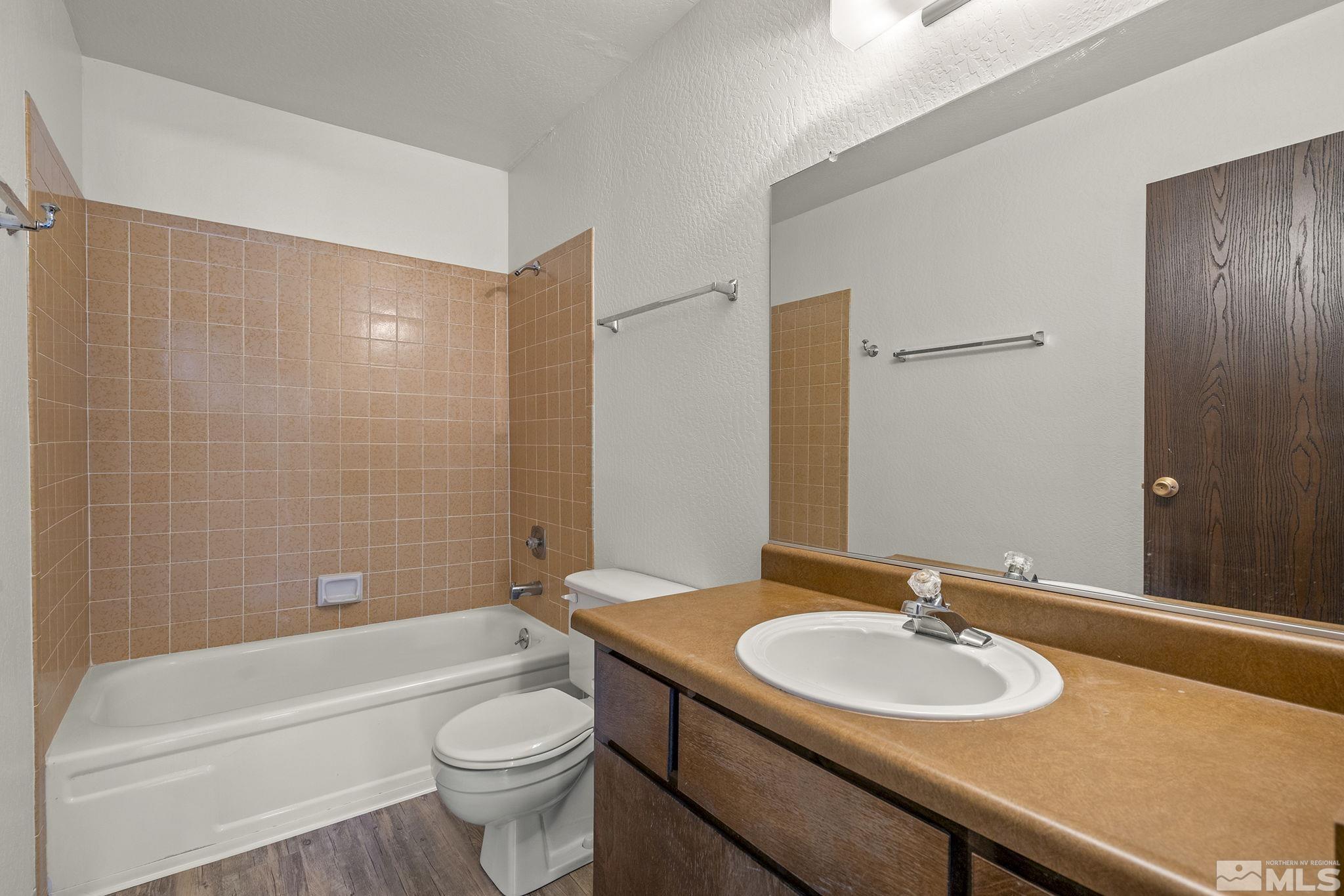 1000 Beck Drive, Unit 261 Reno, NV 89509 - Photo 17 of 25 Photo 17