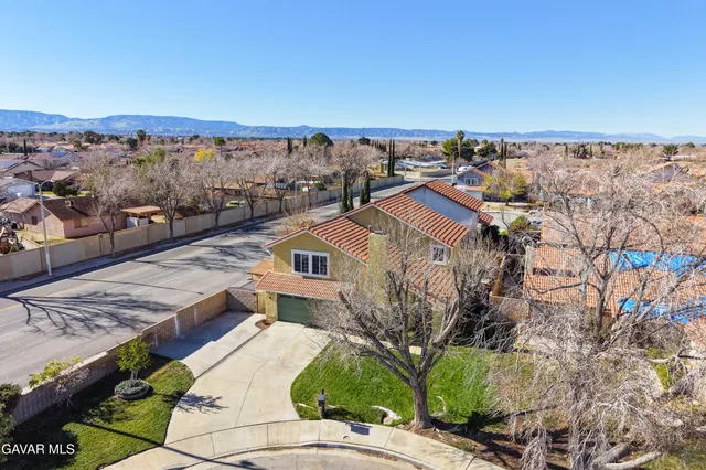 $489,900 | 44003 7th Street East, Lancaster, CA 93535