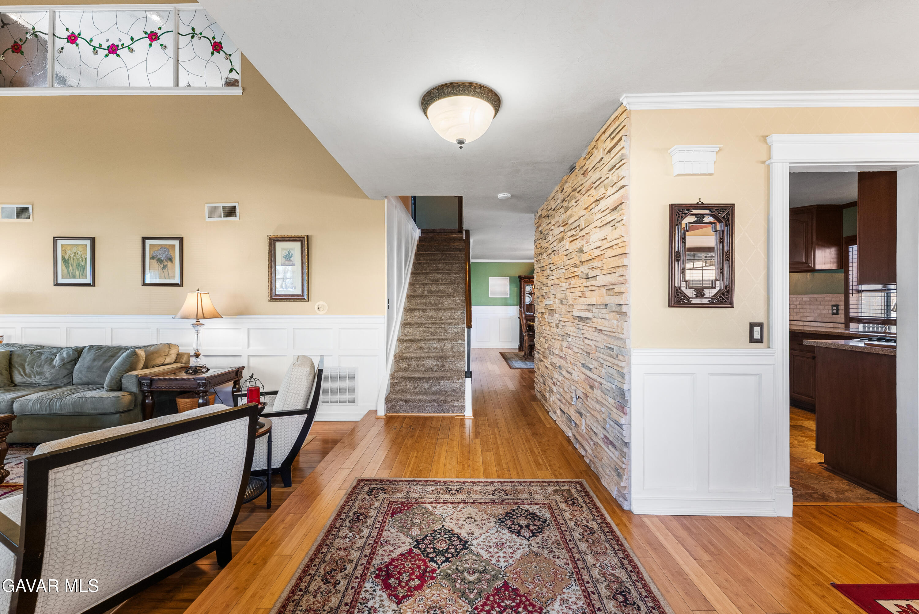 44003 7th Street East Lancaster, CA 93535 - Photo 8 of 62 a living room with furniture and wooden floor
