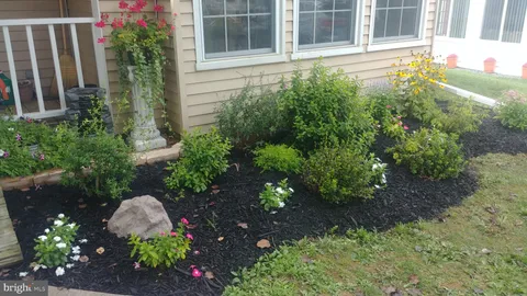$185,000 | 11 Oakplace Court West, Lansdale, PA 19446