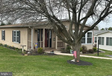 $185,000 | 11 Oakplace Court West, Lansdale, PA 19446