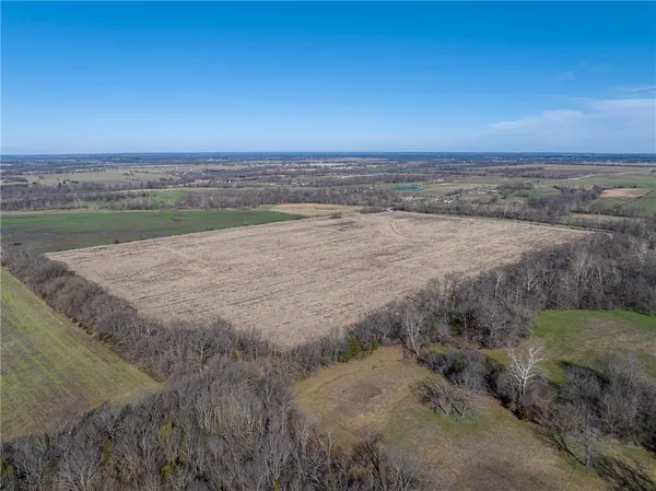 $445,000 | 0 Y Highway, Windsor, MO 65360