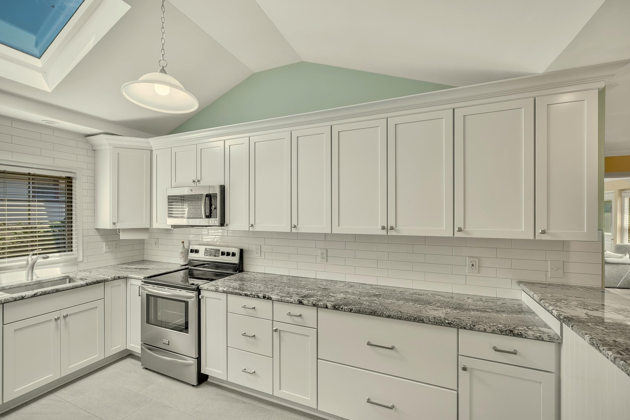 1038 Hawthorne Road Grosse Pointe, MI 48236 - Photo 24 of 61 50180839-9d972dba-5905-4bee-86c9-48cb0fa85ba6.JPG