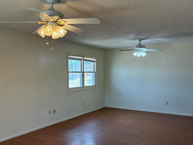 $1,100 | 3 Wagnon Drive, Unit A, Wolfforth, TX 79382