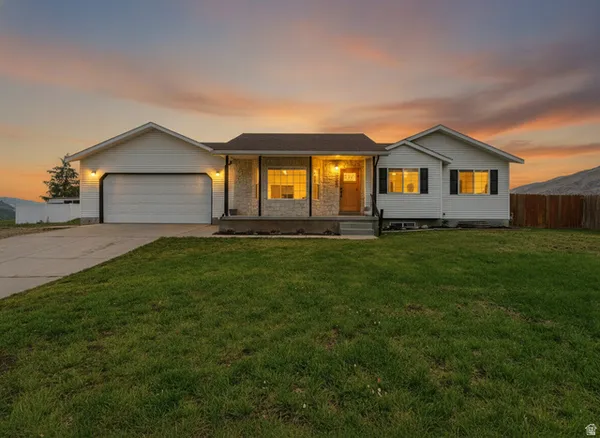$460,000 | 1261 25 South, Hyrum, UT 84319