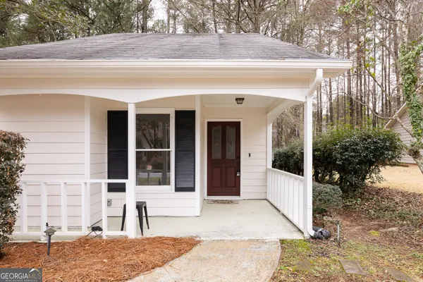 $420,000 | 112 Glendale Drive, Peachtree City, GA 30269