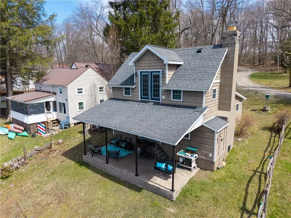 $239,900 | 9125 East Shore Road, Howard, NY 14810