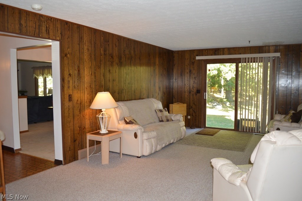 7275 Ames Road Cleveland, OH 44129 - Photo 7 of 25 Gallery Image 7