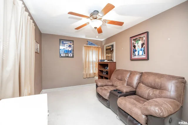 $124,000 | 427 West Placher Court, Chillicothe, IL 61523