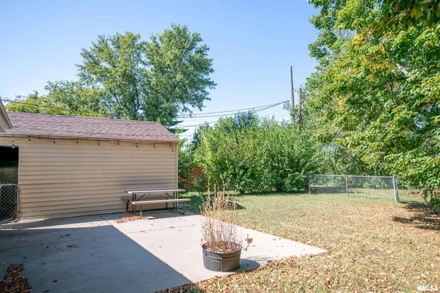 $124,000 | 427 West Placher Court, Chillicothe, IL 61523