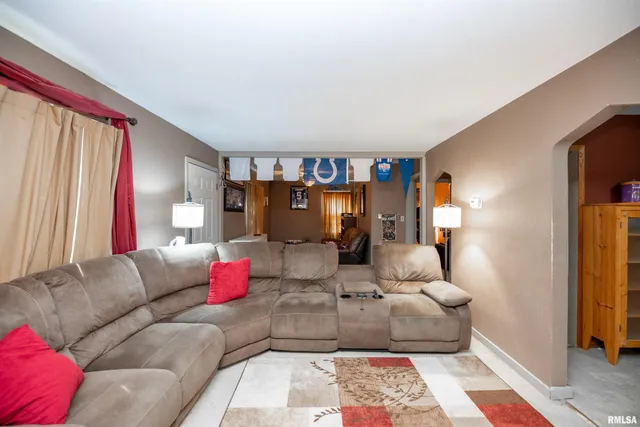 $124,000 | 427 West Placher Court, Chillicothe, IL 61523