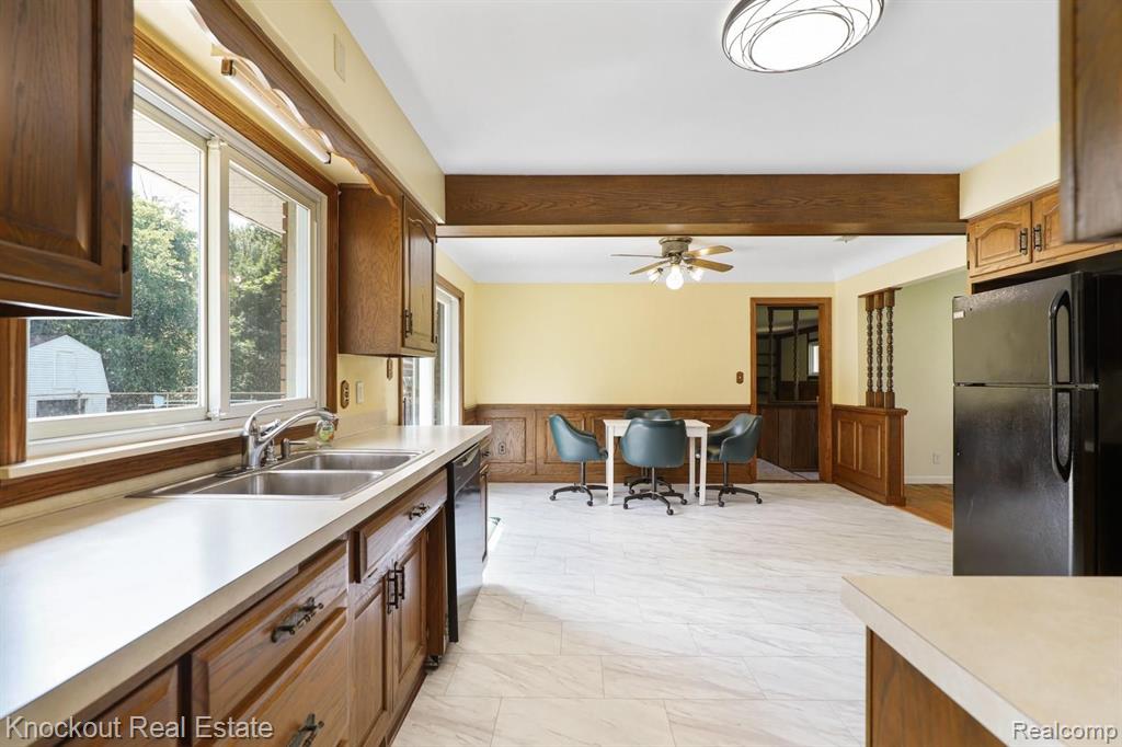 12074 East Birch Run Road Birch Run, MI 48415 - Photo 18 of 63 Gallery Image 18
