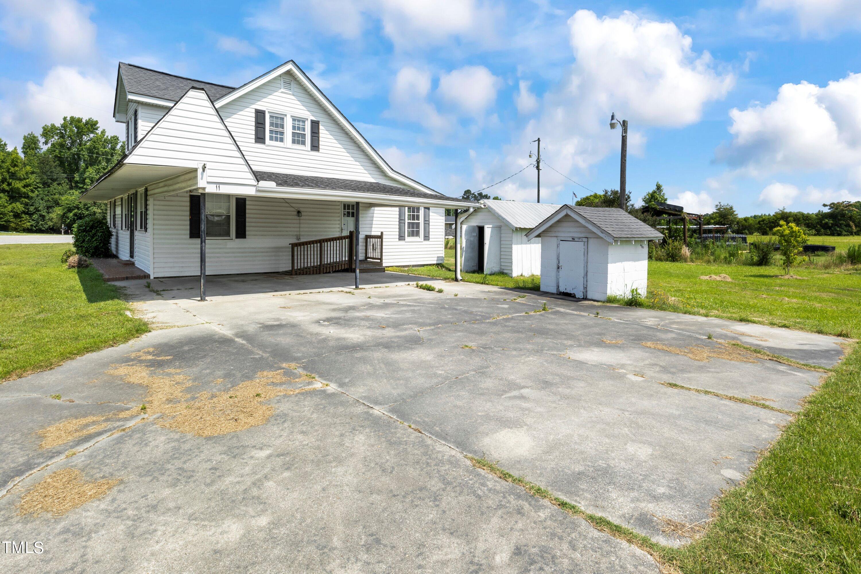 11 Partin Road Dunn, NC 28334 - Photo 42 of 46 15-2024060611 Partin Rd015