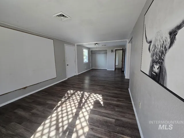 $275,000 | 145 4th Street, Hazelton, ID 83335