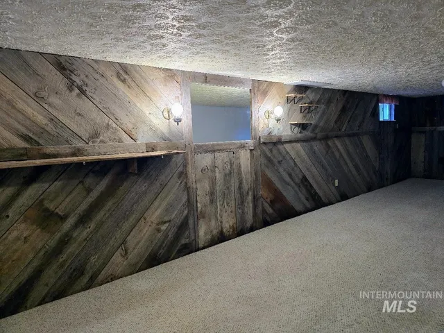 $275,000 | 145 4th Street, Hazelton, ID 83335