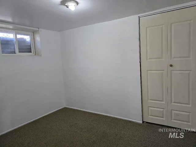 $275,000 | 145 4th Street, Hazelton, ID 83335