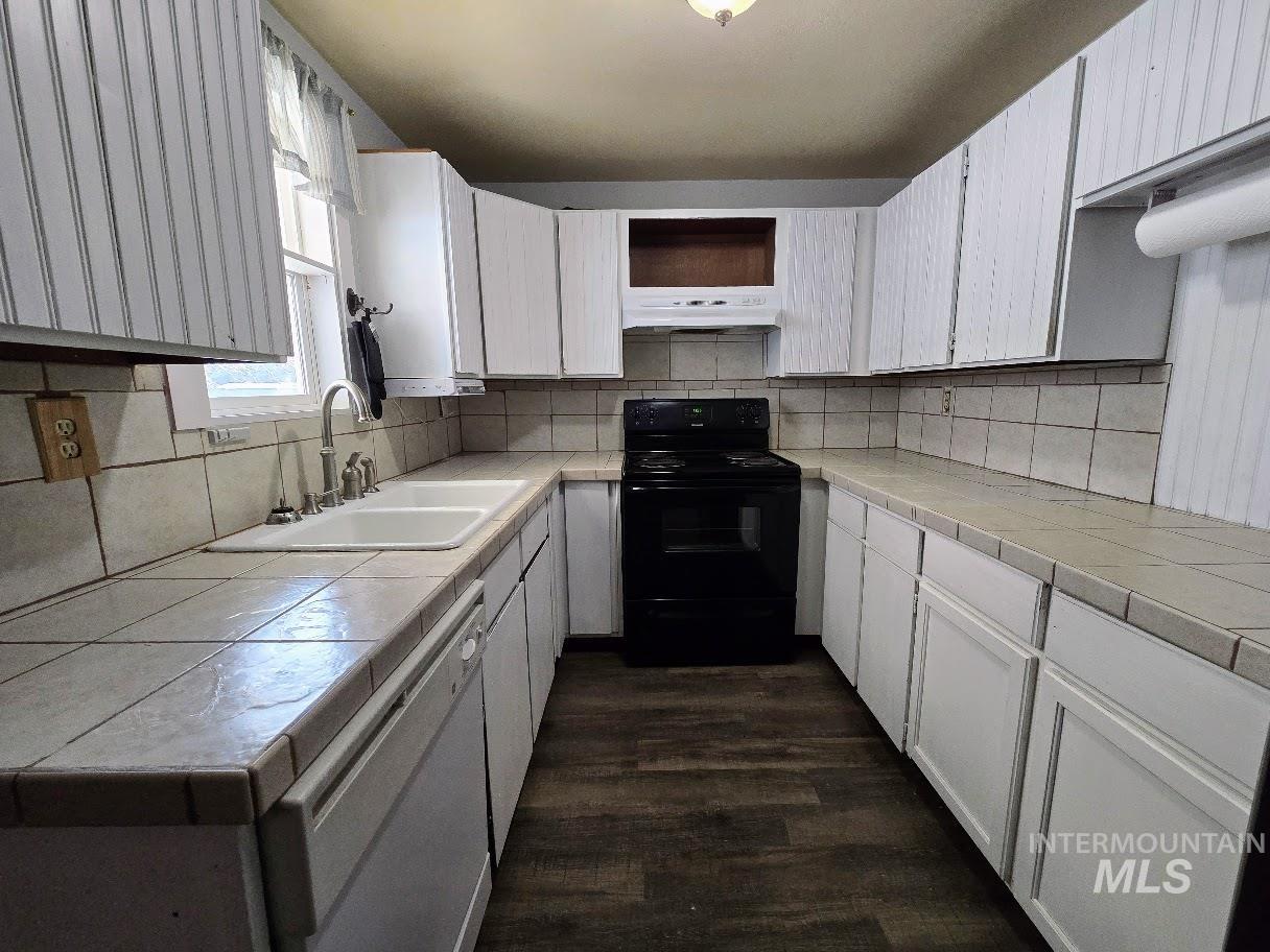 145 4th Street Hazelton, ID 83335 - Photo 3 of 40