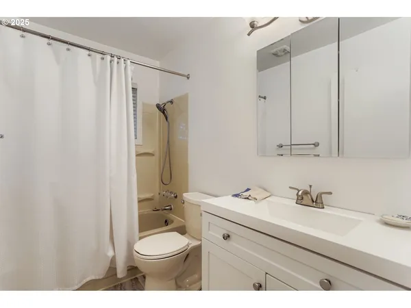 $399,000 | 2237 Southeast 189th Avenue, Portland, OR 97233