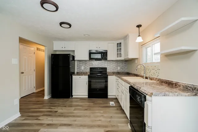 $1,740 | 7516 Inverness Drive, Indianapolis, IN 46237