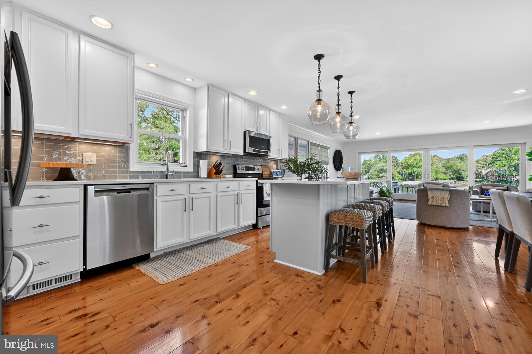 512 Riverside Drive Pasadena, MD 21122 - Photo 9 of 74