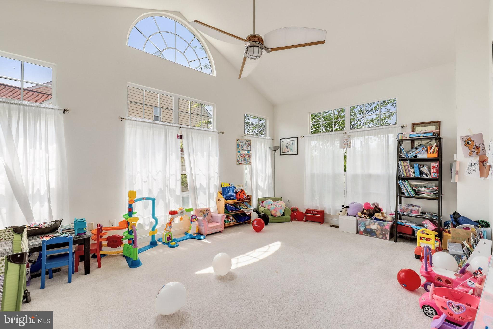 8304 Banister Road Severn, MD 21144 - Photo 4 of 62
