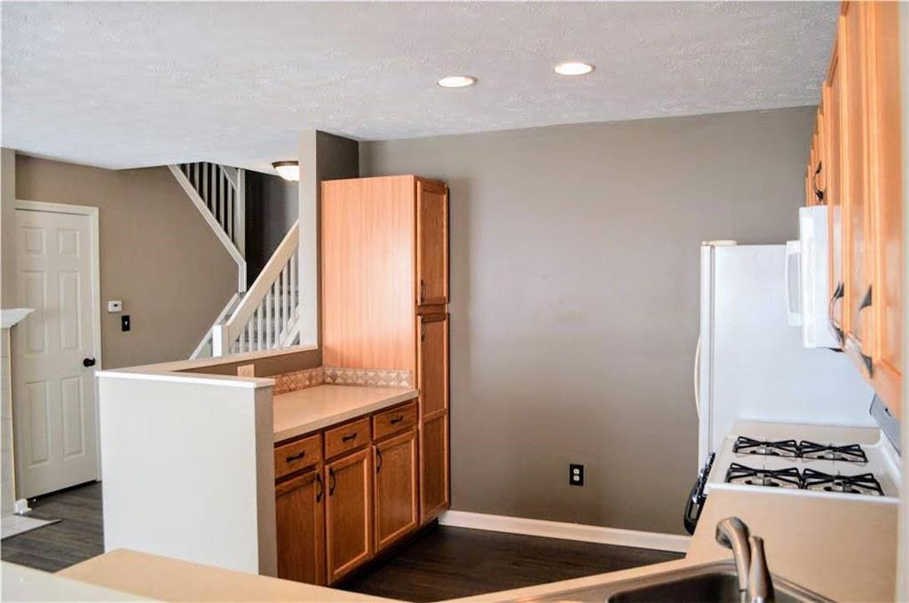 9681 Anson Street Fishers, IN 46038 - Photo 8 of 32
