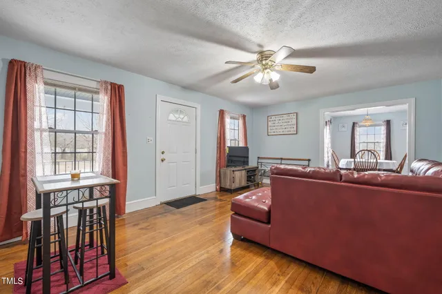 $250,000 | 13449 Us-58, Clarksville, VA 23927