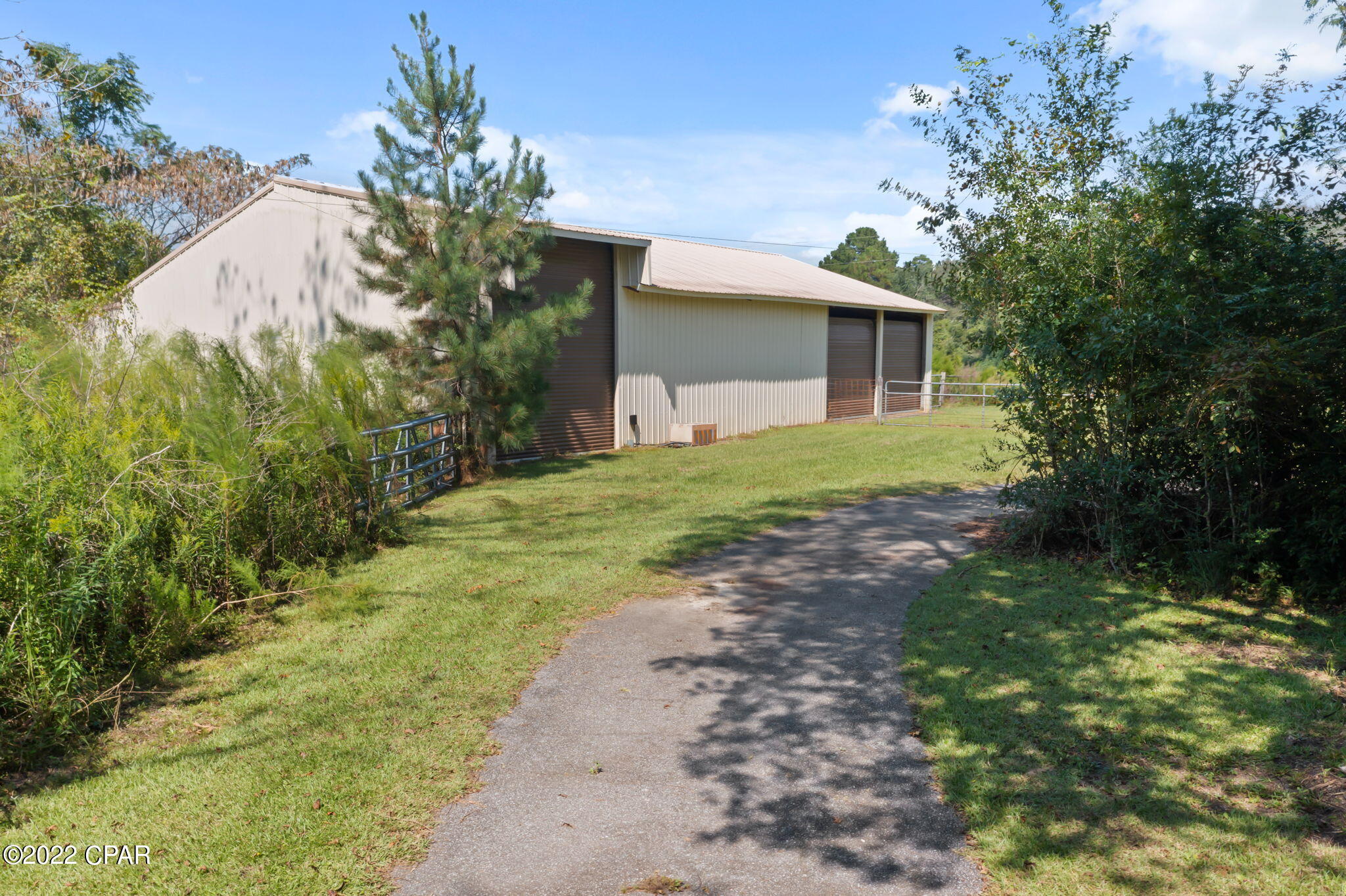 2565 Shakey Joe Road Vernon, FL 32462 - Photo 22 of 34