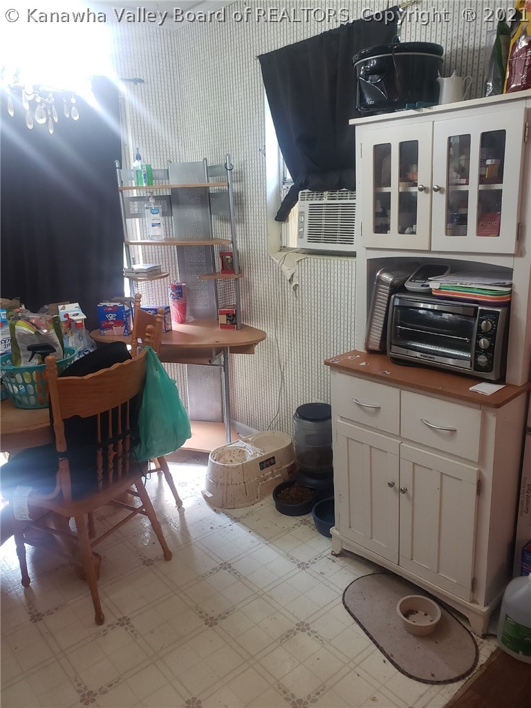 95 Wonderland Road Holden, WV 25625 - Photo 6 of 17 Gallery Image 6