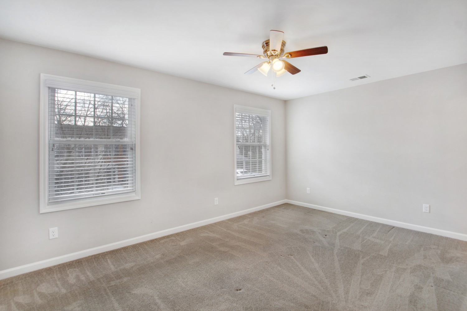 113 Cages Road, Unit 3 Hendersonville, TN 37075 - Photo 15 of 30 a view of an empty room with a window