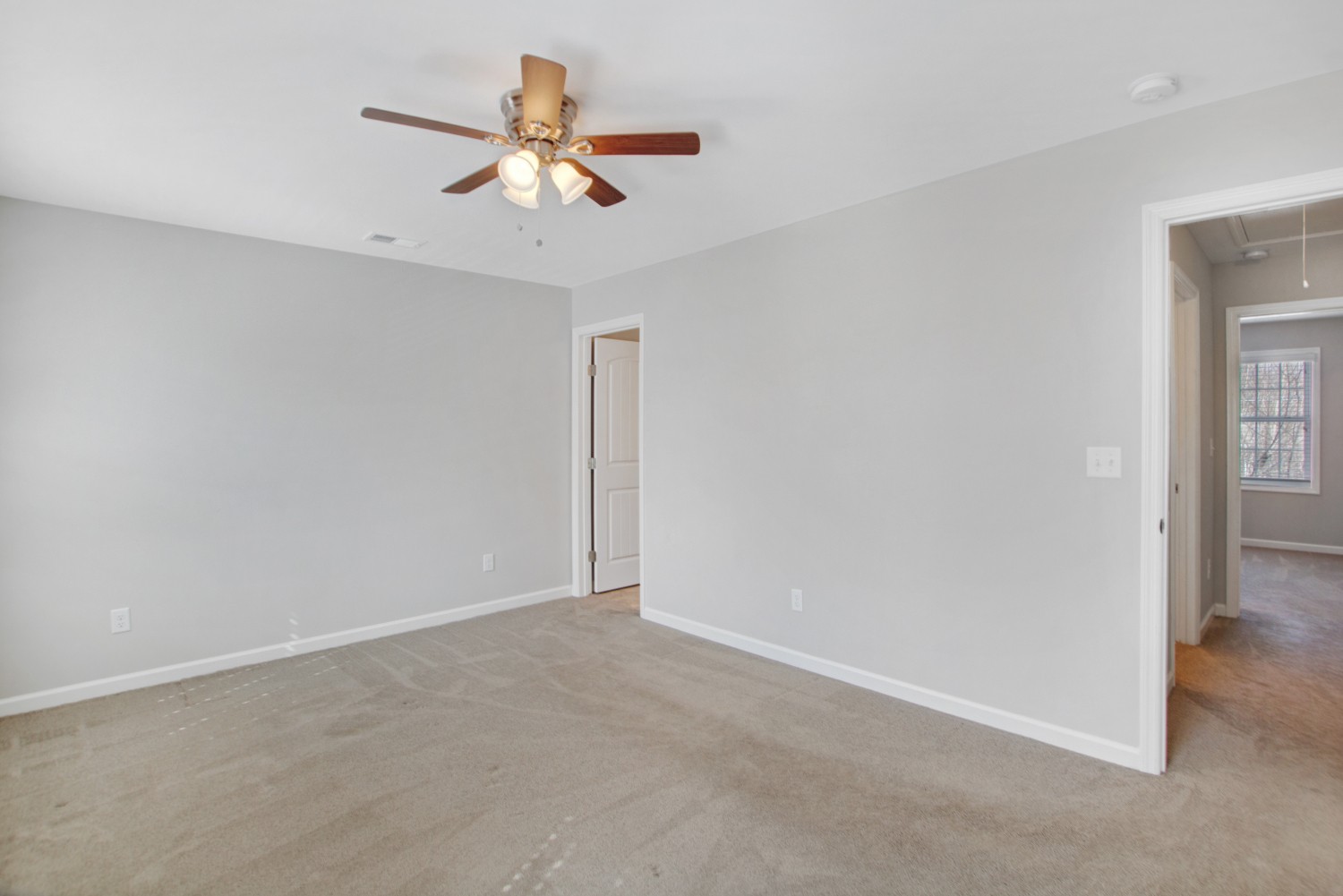 113 Cages Road, Unit 3 Hendersonville, TN 37075 - Photo 17 of 30 a view of an empty room