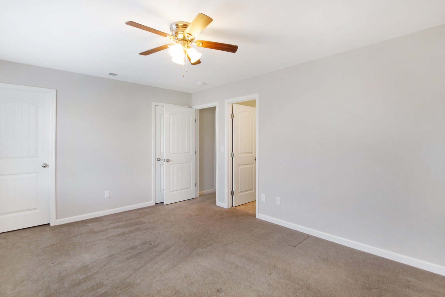 113 Cages Road, Unit 3 Hendersonville, TN 37075 - Photo 22 of 30 a view of an empty room